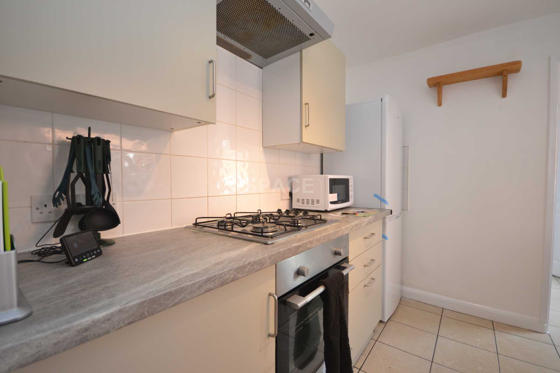 Additional Property Image 4 bedroom Terraced to rent in Reading 4