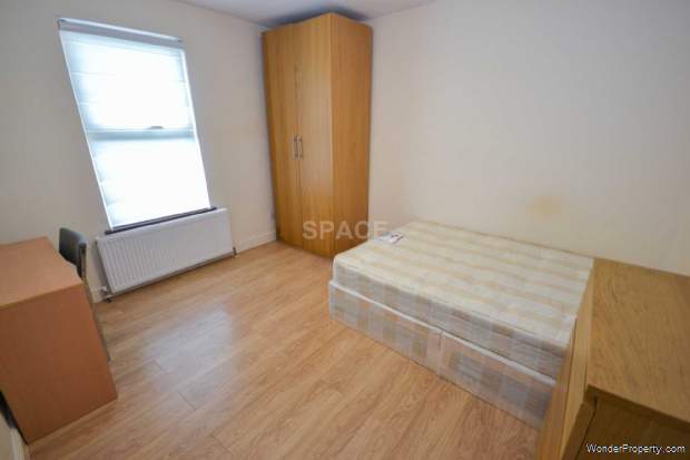 Additional Property Image 6 bedroom End of Terrace to rent in Reading 6