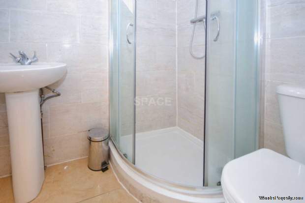 Additional Property Image 6 bedroom End of Terrace to rent in Reading 11