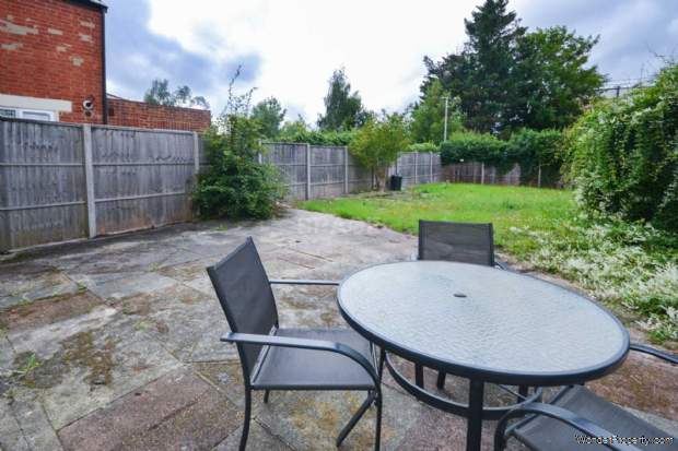 Additional Property Image 6 bedroom End of Terrace to rent in Reading 12