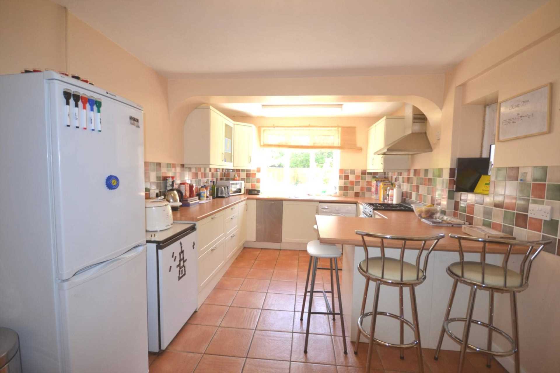 Additional Property Image 4 bedroom Terraced to rent in Reading 2