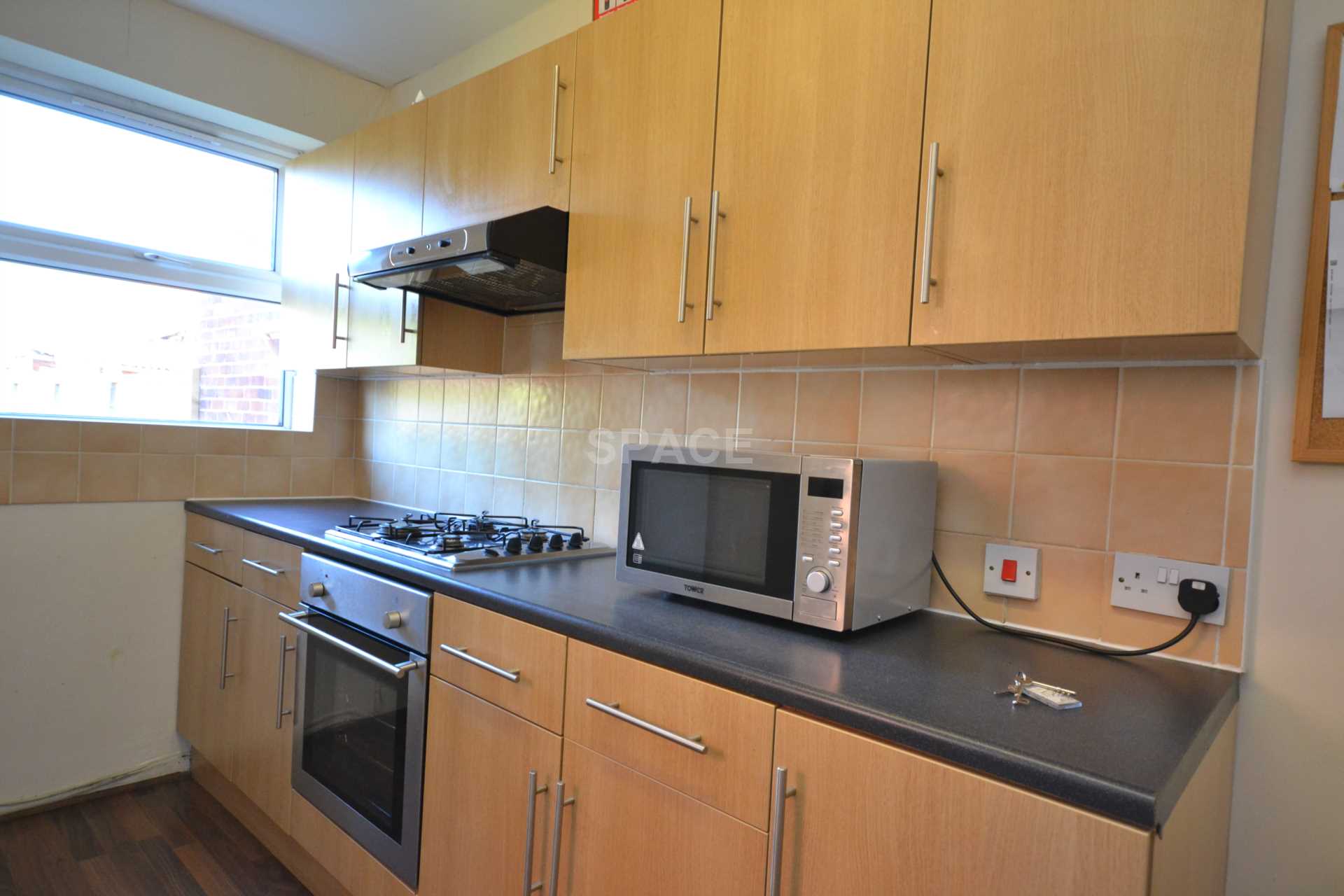 Additional Property Image 3 bedroom Terraced to rent in Reading 3