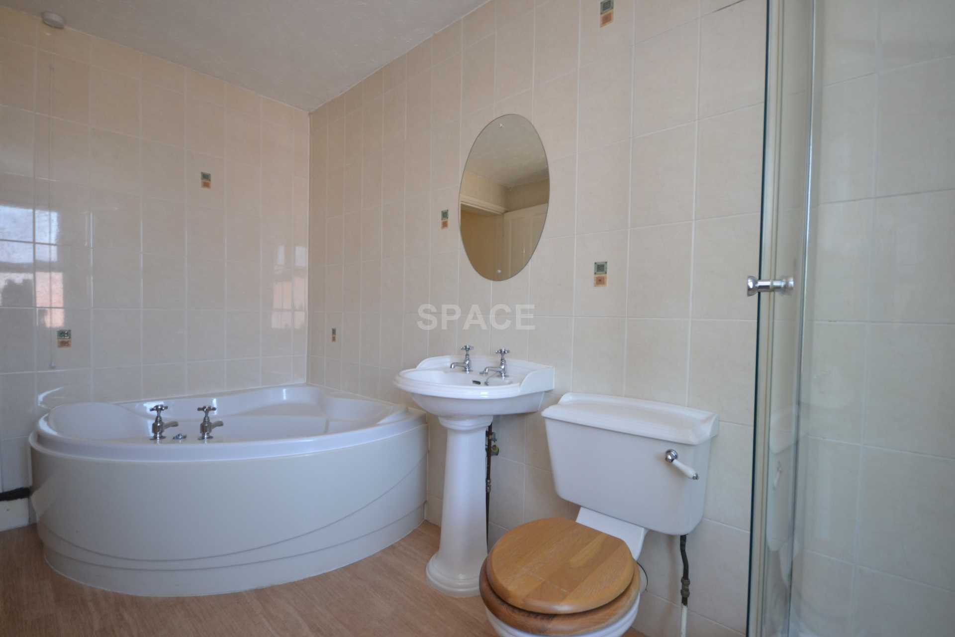 Additional Property Image 3 bedroom Terraced to rent in Reading 9