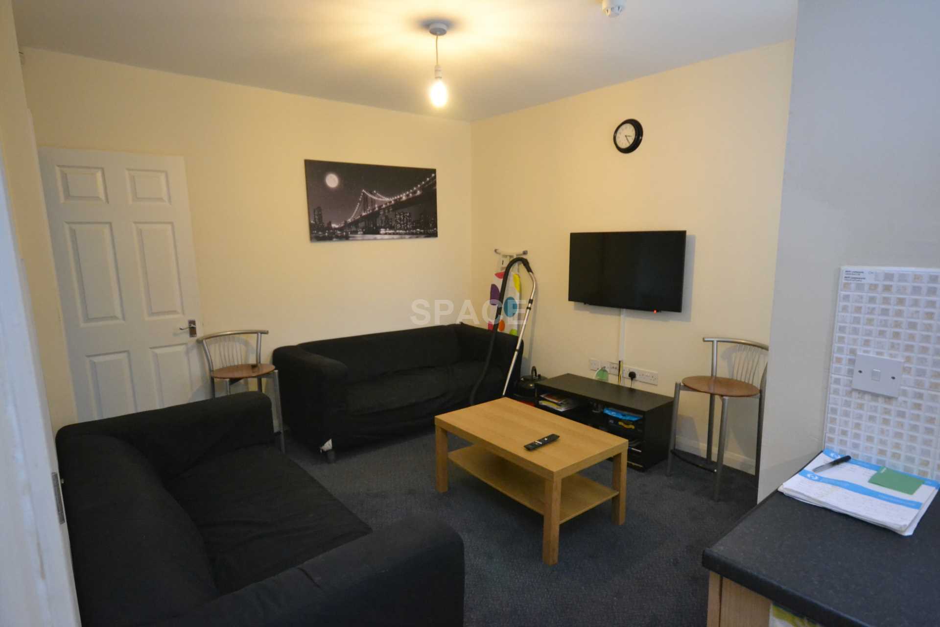 Additional Property Image 5 bedroom Terraced to rent in Reading 4