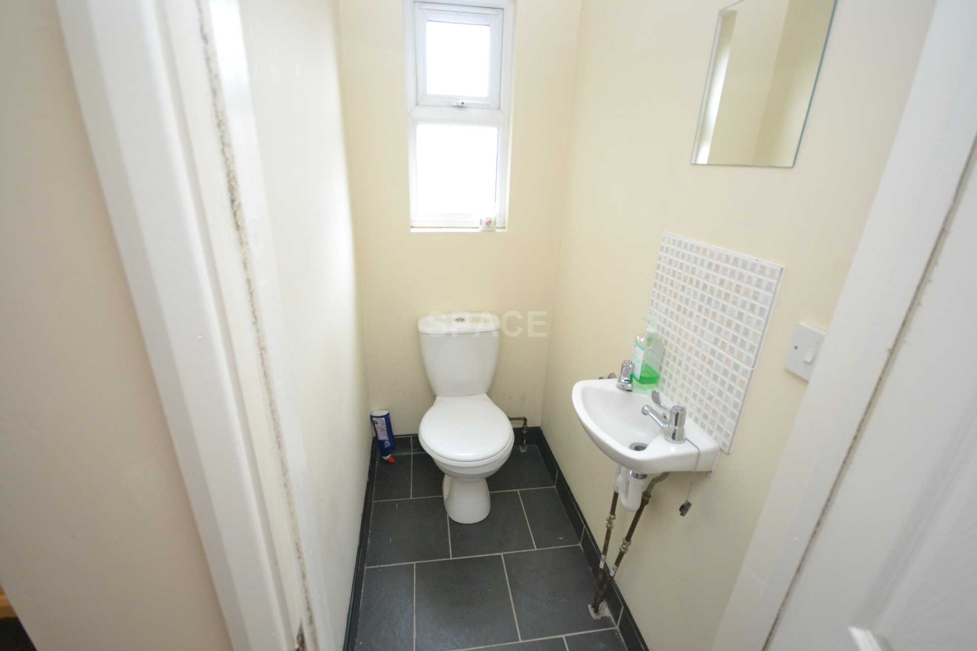 Additional Property Image 5 bedroom Terraced to rent in Reading 13