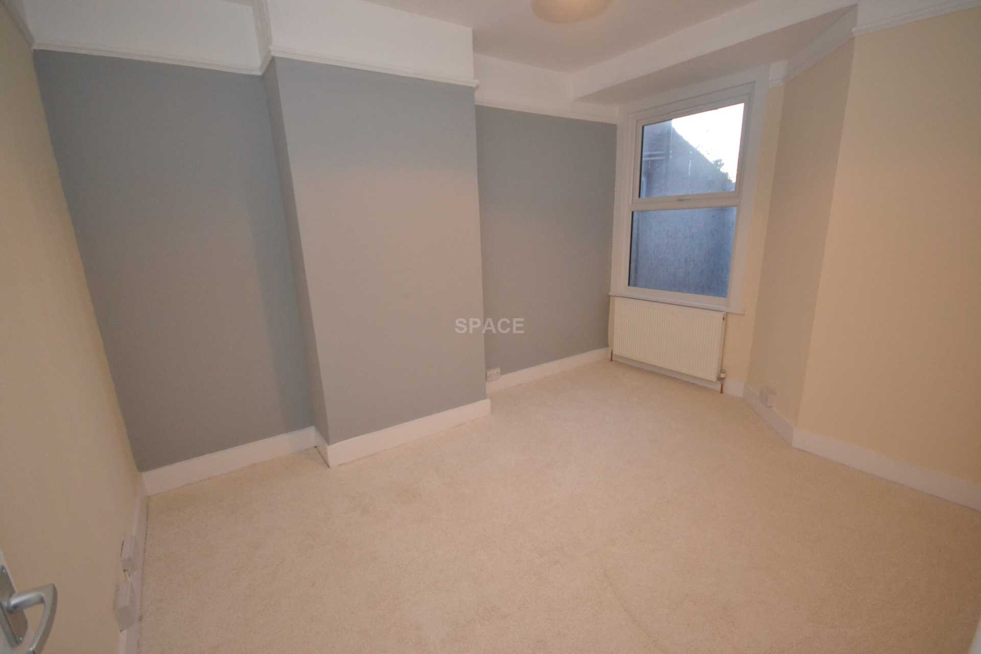 Additional Property Image 4 bedroom Terraced to rent in Reading 4