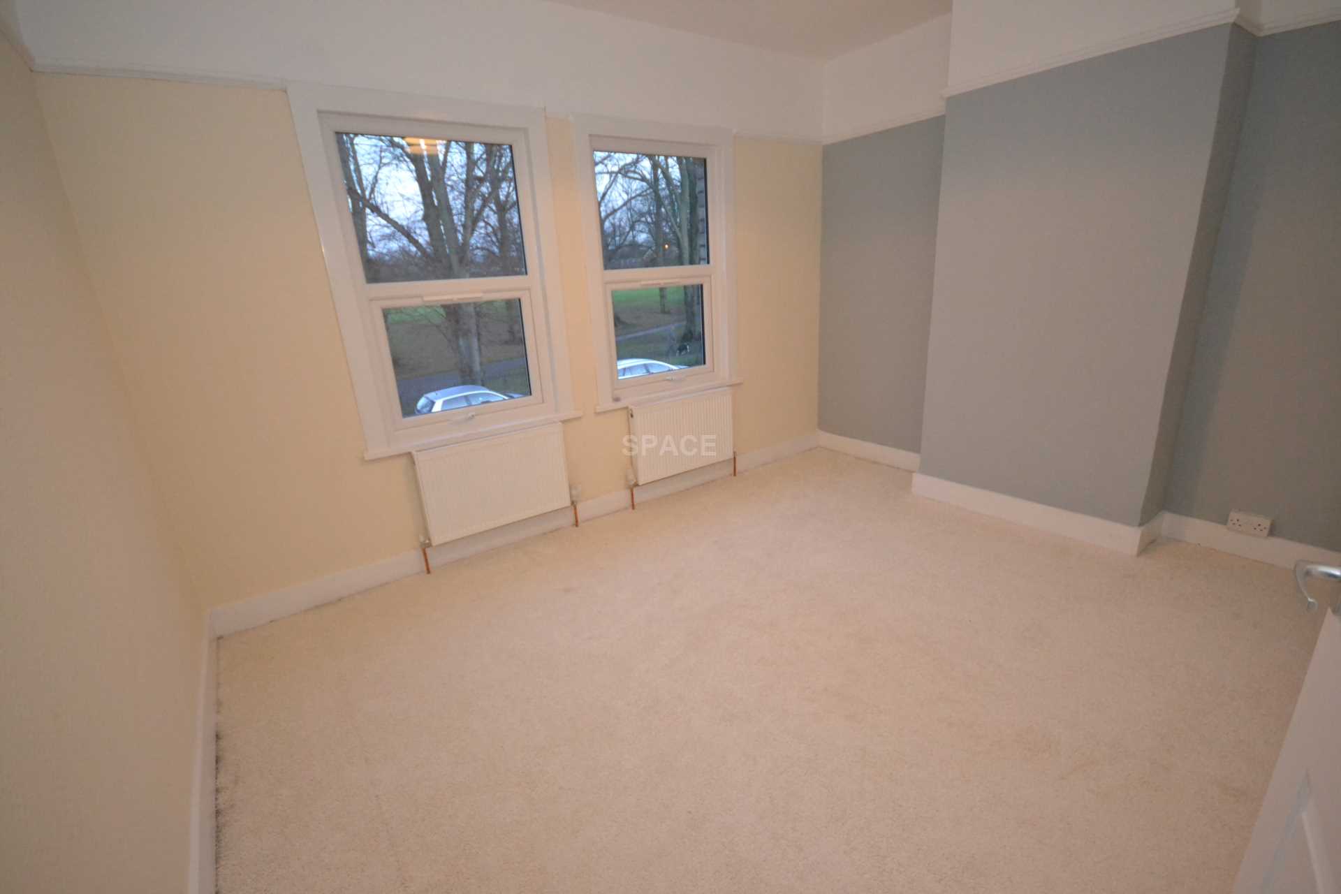 Additional Property Image 4 bedroom Terraced to rent in Reading 5