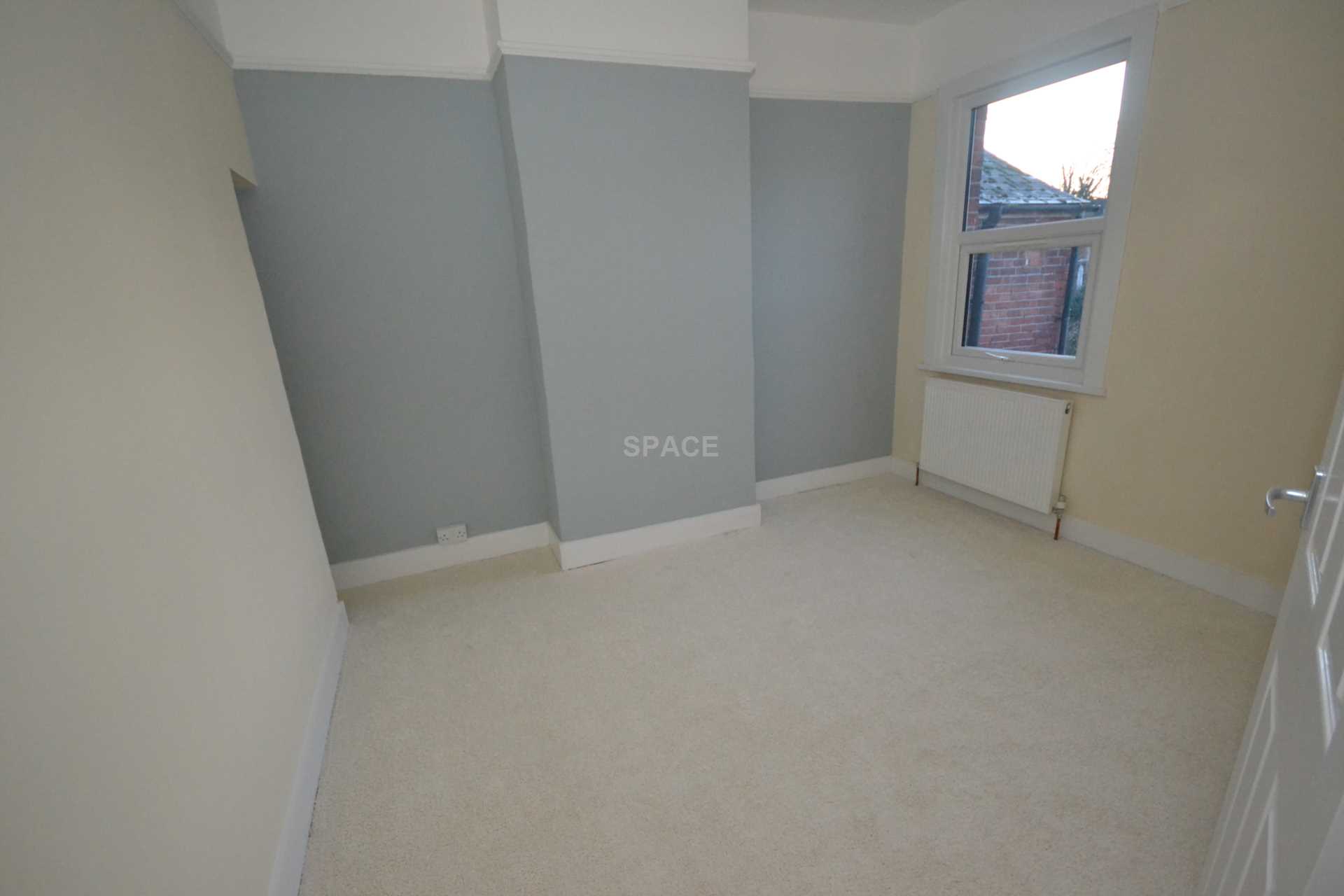 Additional Property Image 4 bedroom Terraced to rent in Reading 6