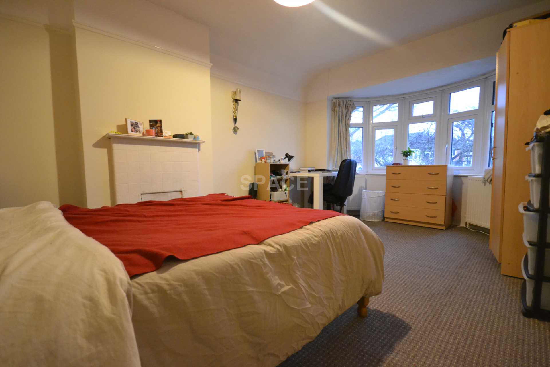 Additional Property Image 5 bedroom Semi Detached to rent in Reading 9
