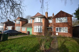 5 bedroom Semi Detached to rent in Reading