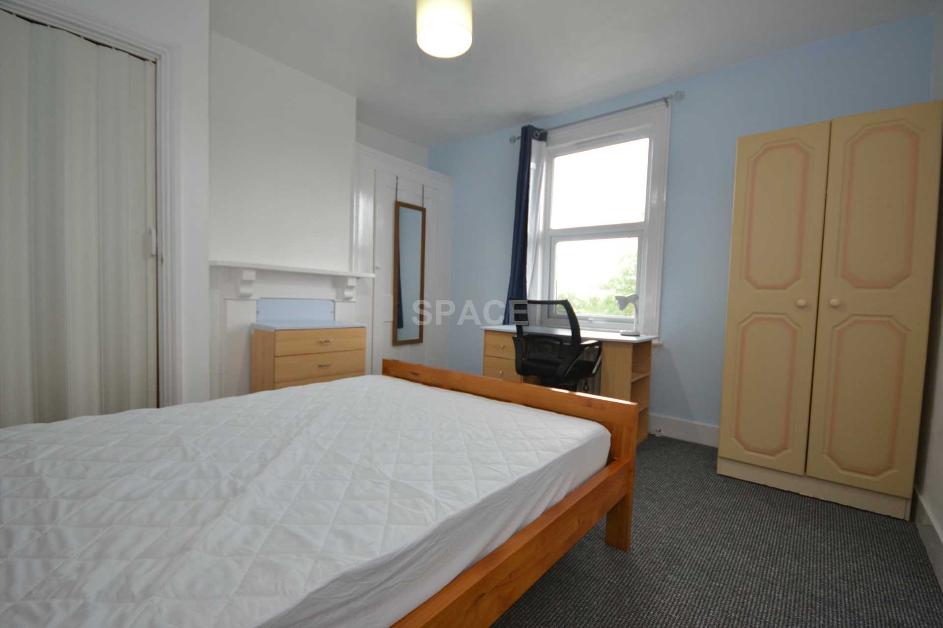 Additional Property Image 3 bedroom Terraced to rent in Reading 10