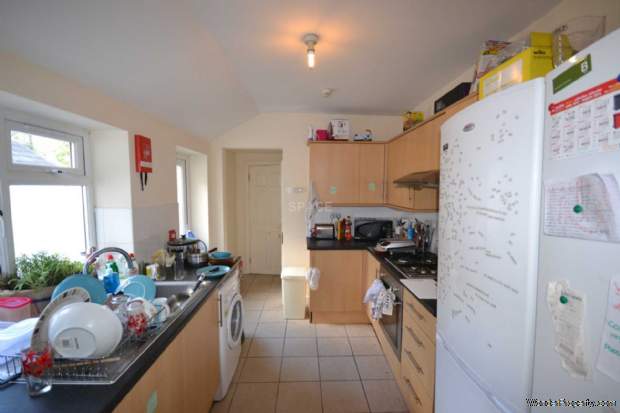 Additional Property Image 6 bedroom Terraced to rent in Reading 3