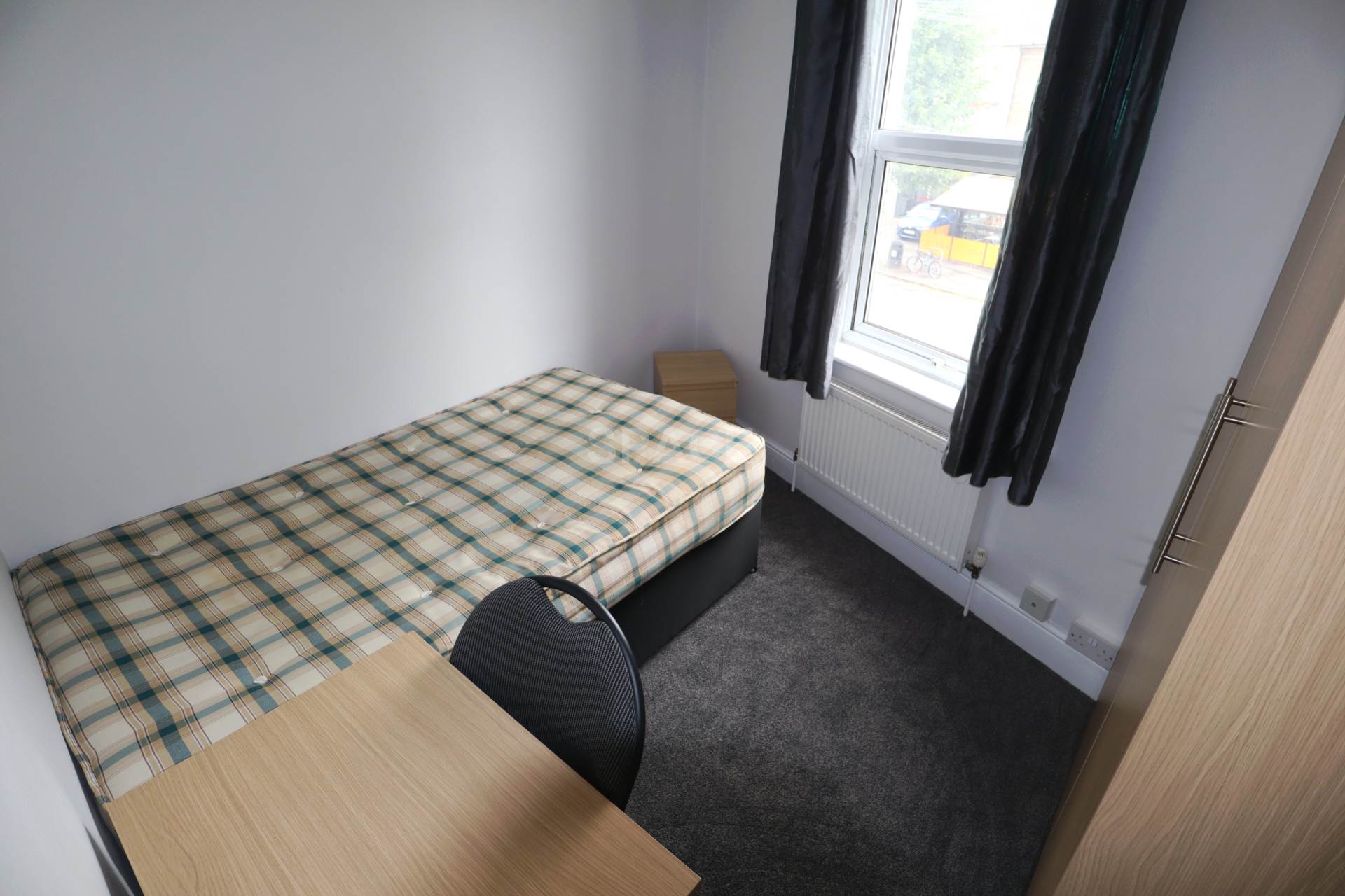Additional Property Image 8 bedroom Semi Detached to rent in Reading 13