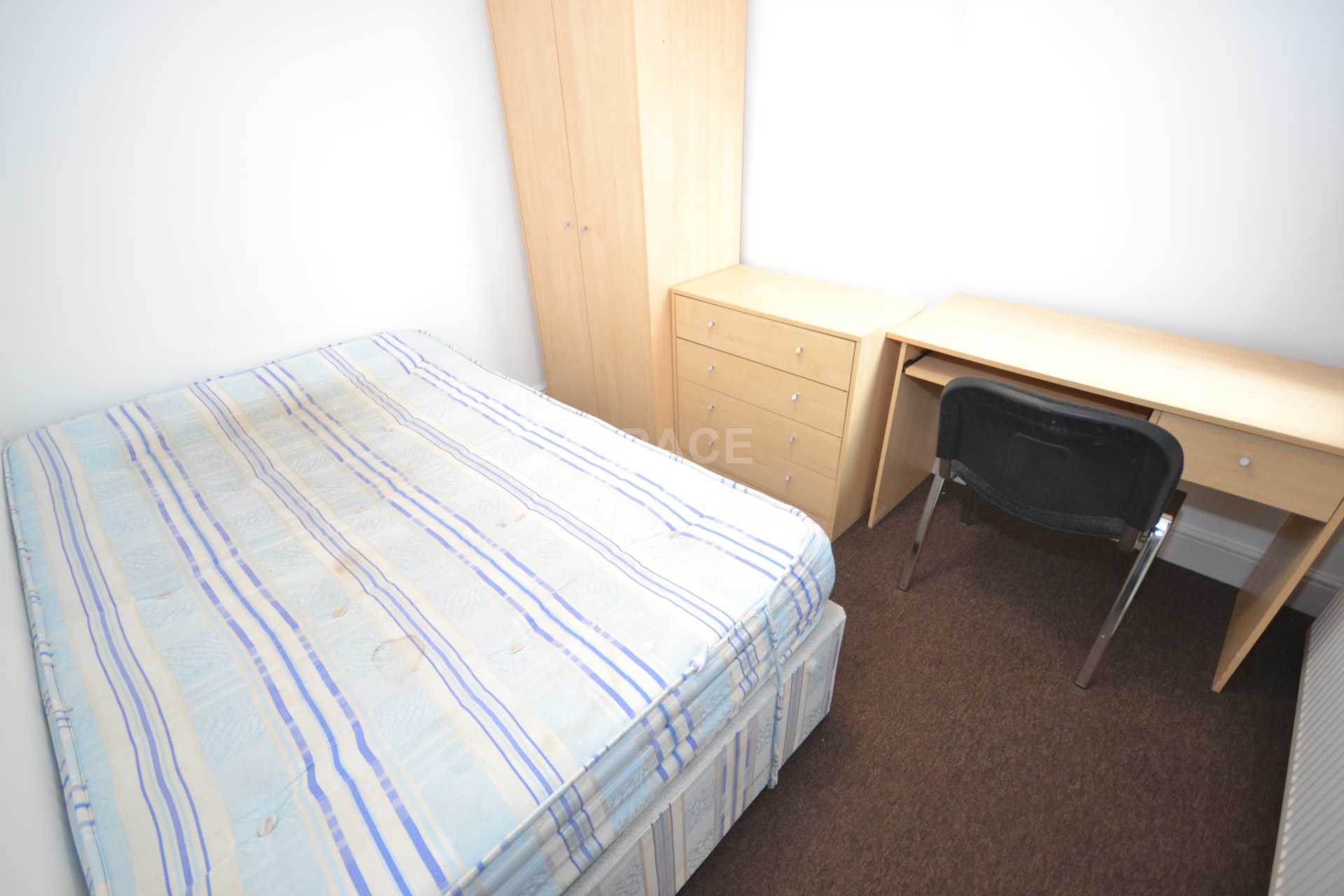 Additional Property Image 6 bedroom Terraced to rent in Reading 11