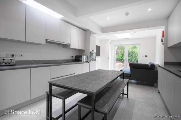 Additional Property Image 5 bedroom Terraced to rent in Reading 5
