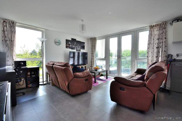 Additional Property Image 2 bedroom Apartment for sale in Milton Keynes 3