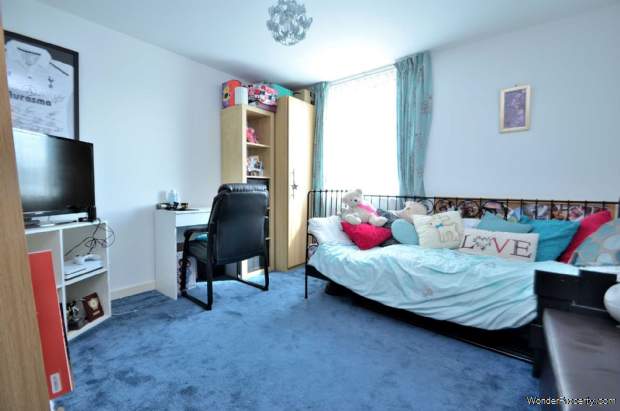 Additional Property Image 2 bedroom Apartment for sale in Milton Keynes 9