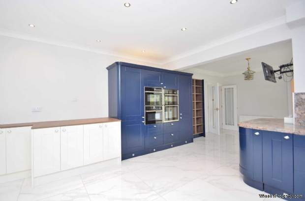 Additional Property Image 6 bedroom Detached for sale in Milton Keynes 4