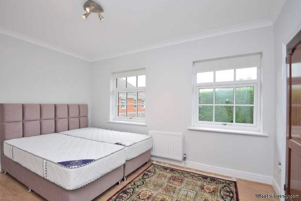 Additional Property Image 6 bedroom Detached for sale in Milton Keynes 10