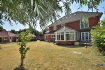 6 bedroom Detached for sale in Milton Keynes