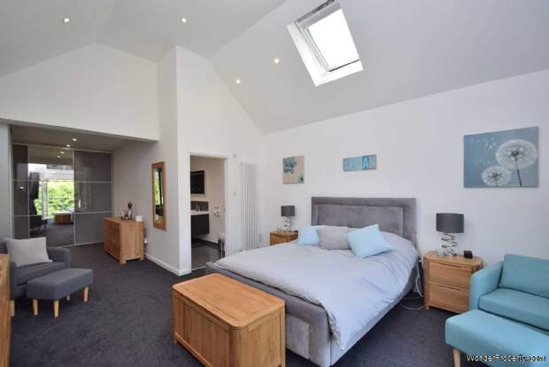 Additional Property Image 6 bedroom Detached for sale in Milton Keynes 11