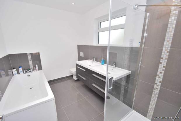 Additional Property Image 6 bedroom Detached for sale in Milton Keynes 16
