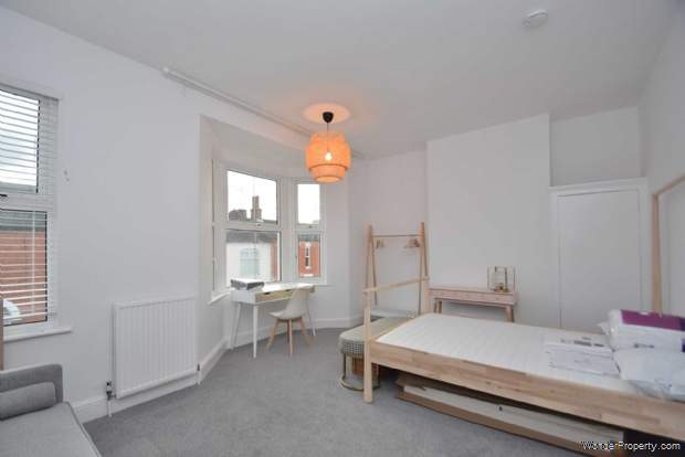 Additional Property Image 4 bedroom End of Terrace for sale in Northampton 11