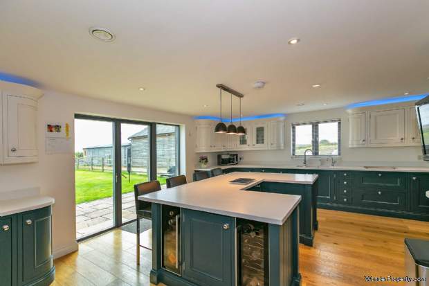 Additional Property Image 4 bedroom Detached for sale in Milton Keynes 4