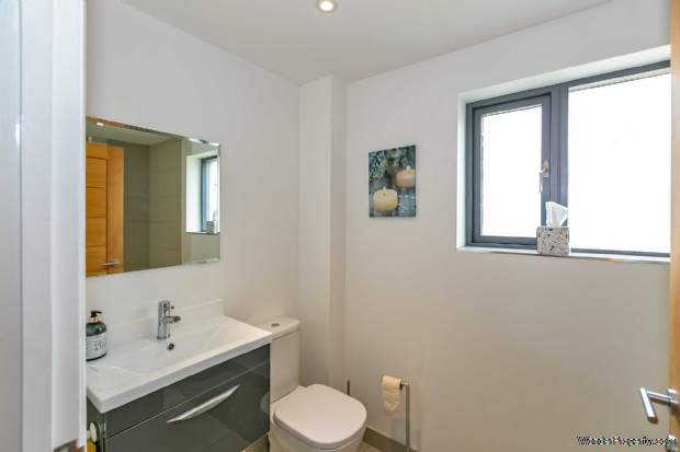 Additional Property Image 4 bedroom Detached for sale in Milton Keynes 11