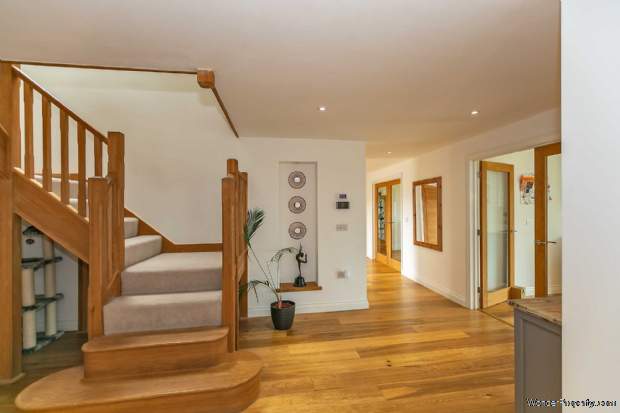 Additional Property Image 4 bedroom Detached for sale in Milton Keynes 12