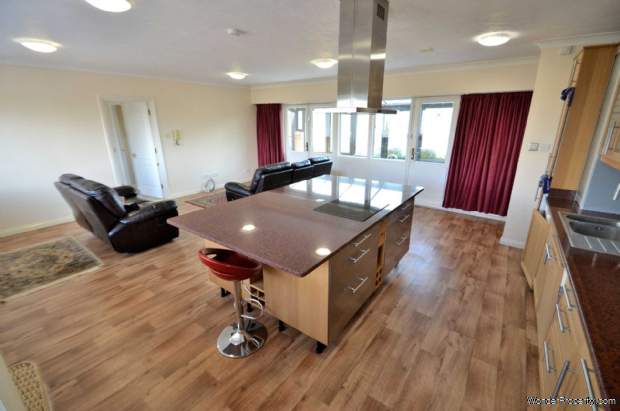 Additional Property Image 2 bedroom Apartment for sale in Milton Keynes 7
