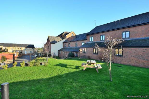 Additional Property Image 2 bedroom Maisonette to rent in Milton Keynes 12
