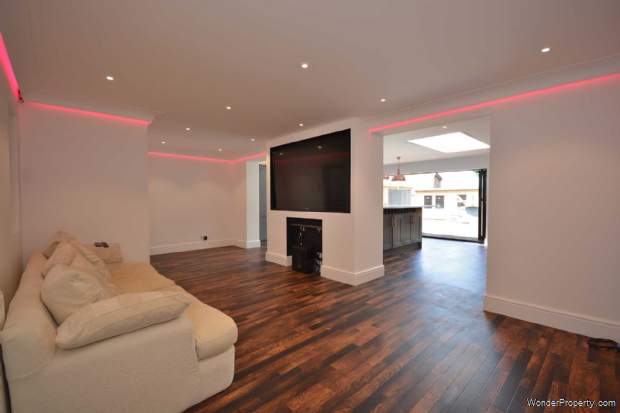 Additional Property Image 5 bedroom Detached for sale in Milton Keynes 3