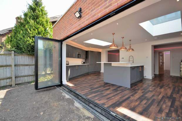 Additional Property Image 5 bedroom Detached for sale in Milton Keynes 11