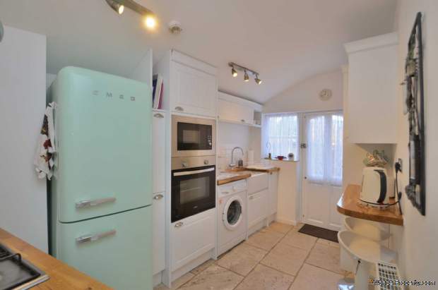 Additional Property Image 2 bedroom Apartment to rent in Newport Pagnell 9
