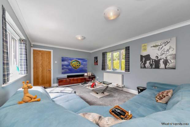 Additional Property Image 5 bedroom Detached for sale in Milton Keynes 10