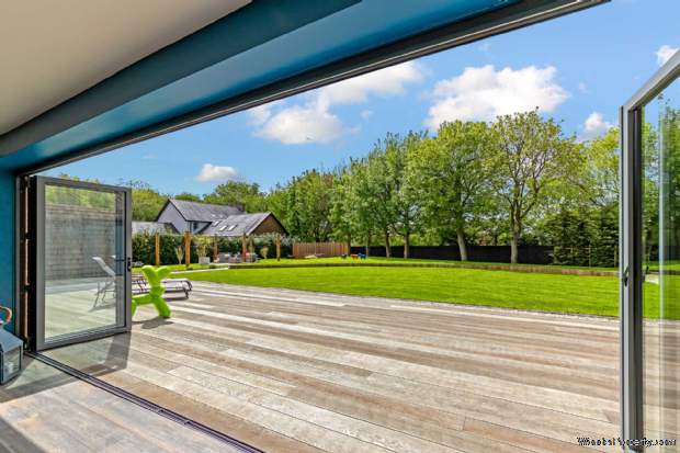 Additional Property Image 5 bedroom Detached for sale in Milton Keynes 16