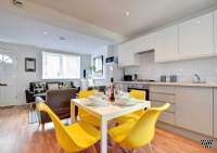 3 bedroom House to rent in Brighton