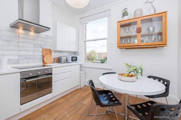 Additional Property Image 2 bedroom Flat to rent in Hove 2