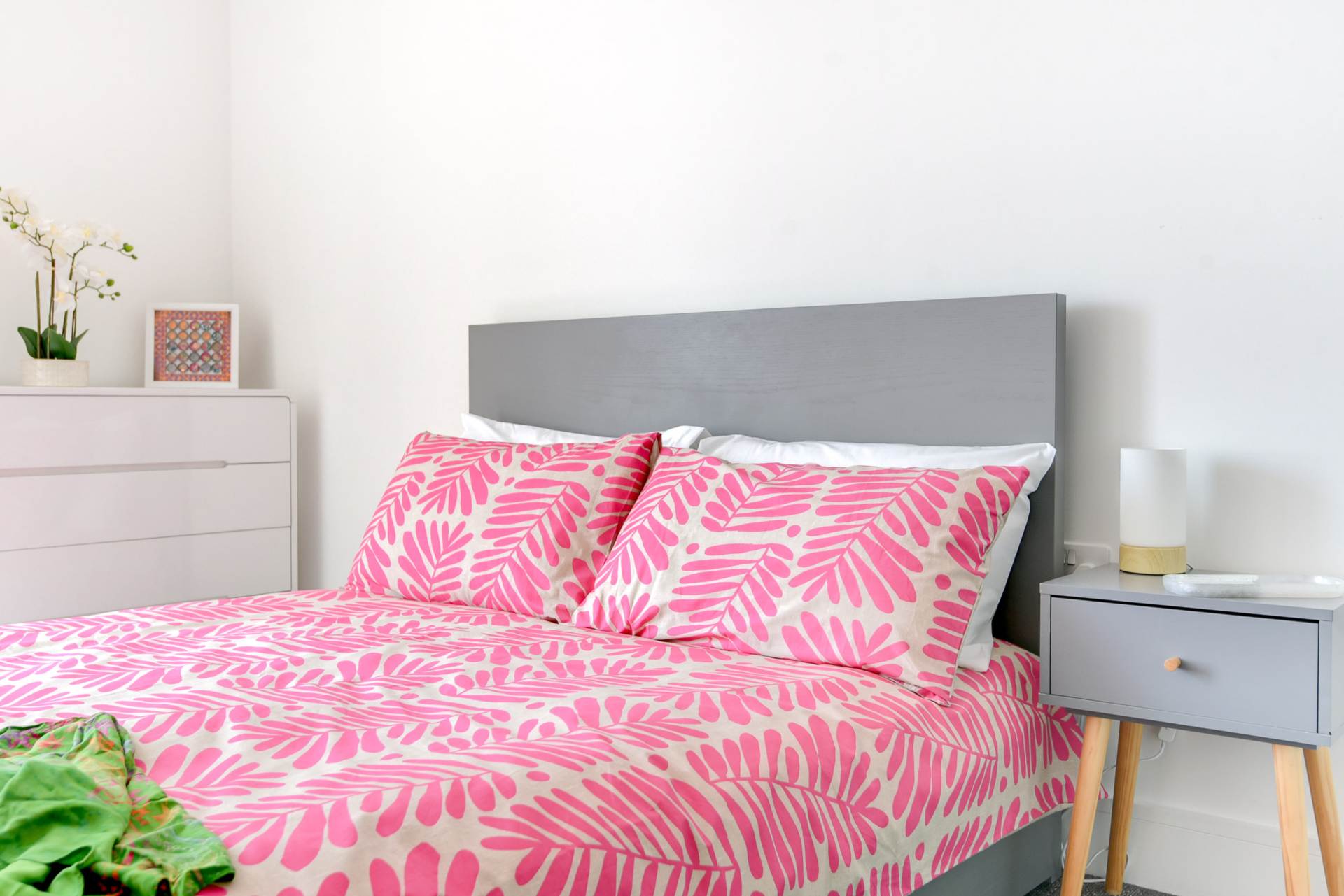 Additional Property Image 2 bedroom Apartment to rent in Brighton 6