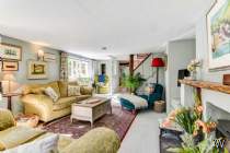 4 bedroom Semi Detached to rent in Pulborough