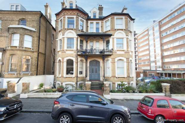Additional Property Image 3 bedroom Flat to rent in Hove 12