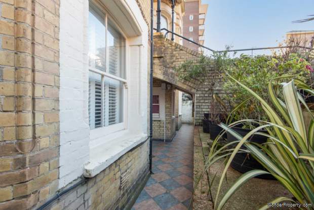 Additional Property Image 3 bedroom Flat to rent in Hove 16