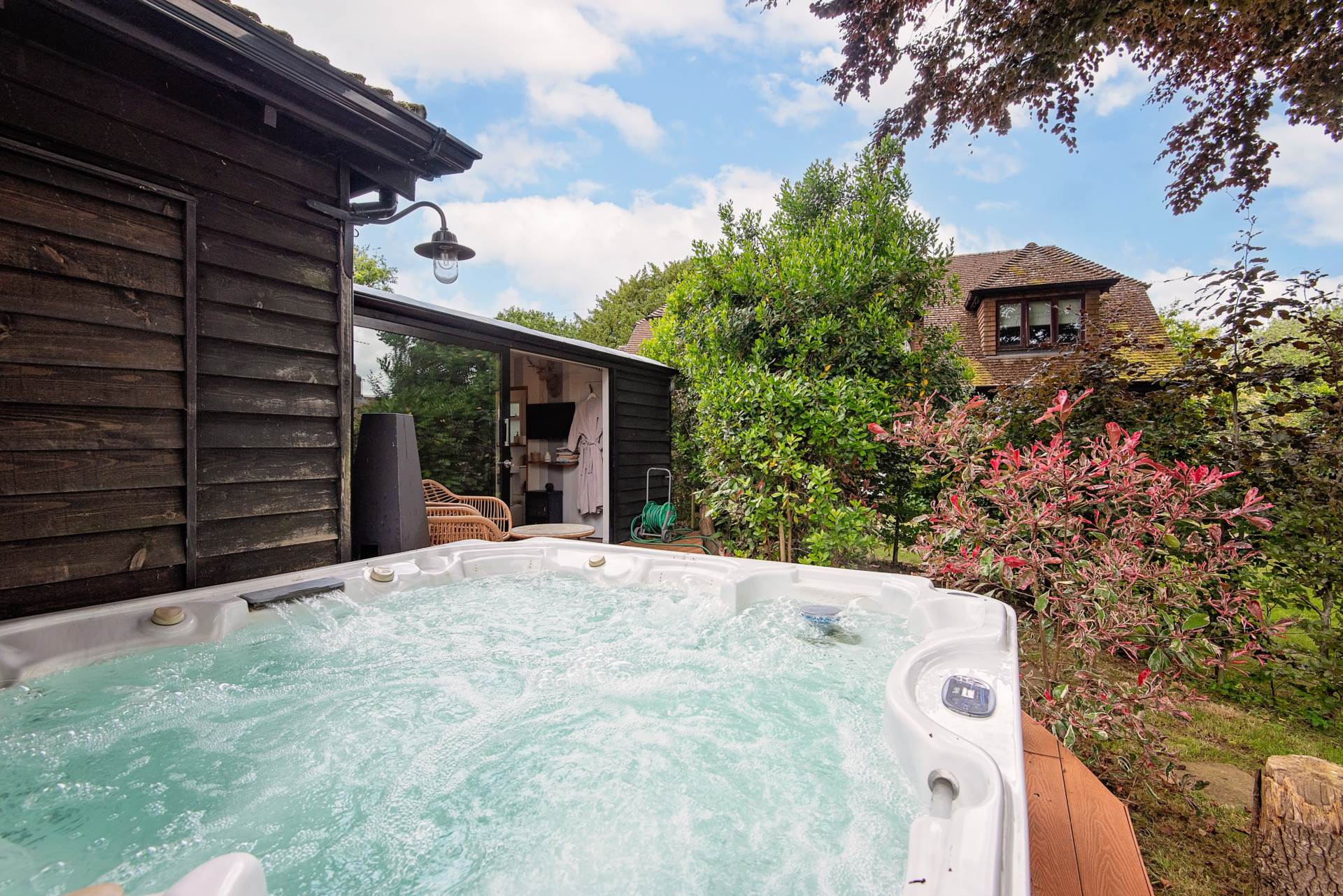 Additional Property Image 4 bedroom Detached to rent in Pulborough 2