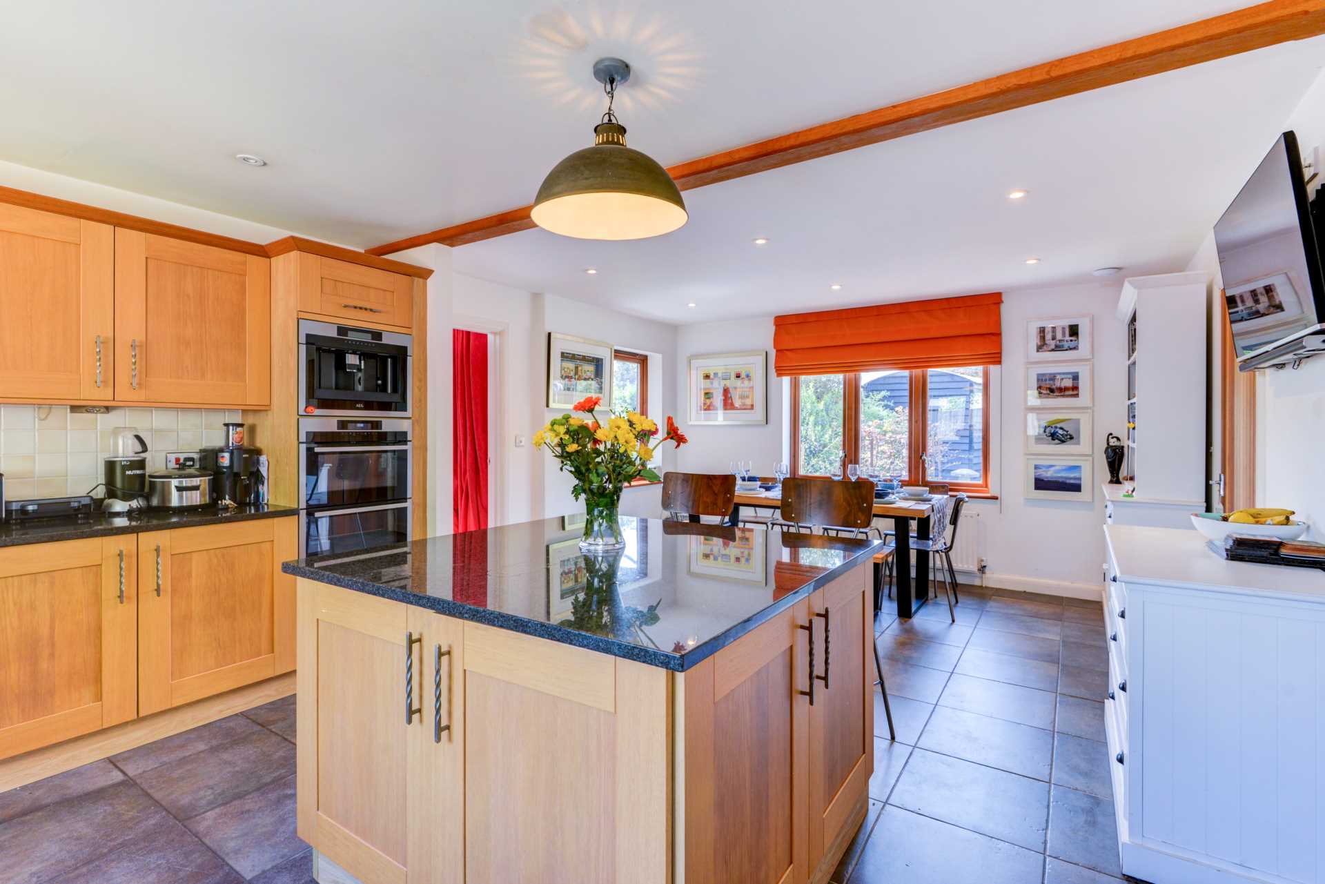 Additional Property Image 4 bedroom Detached to rent in Pulborough 16