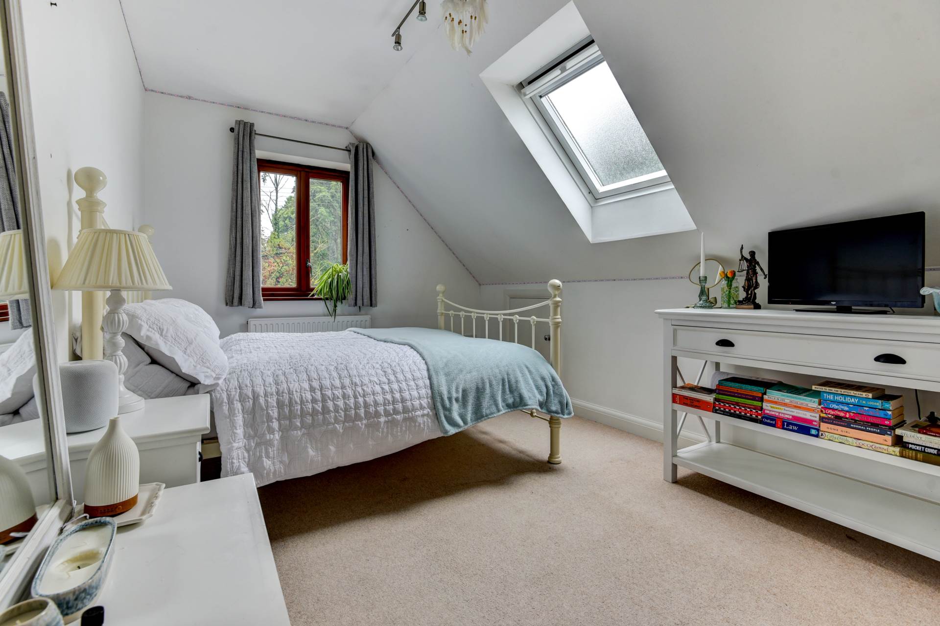 Additional Property Image 4 bedroom Detached to rent in Pulborough 36