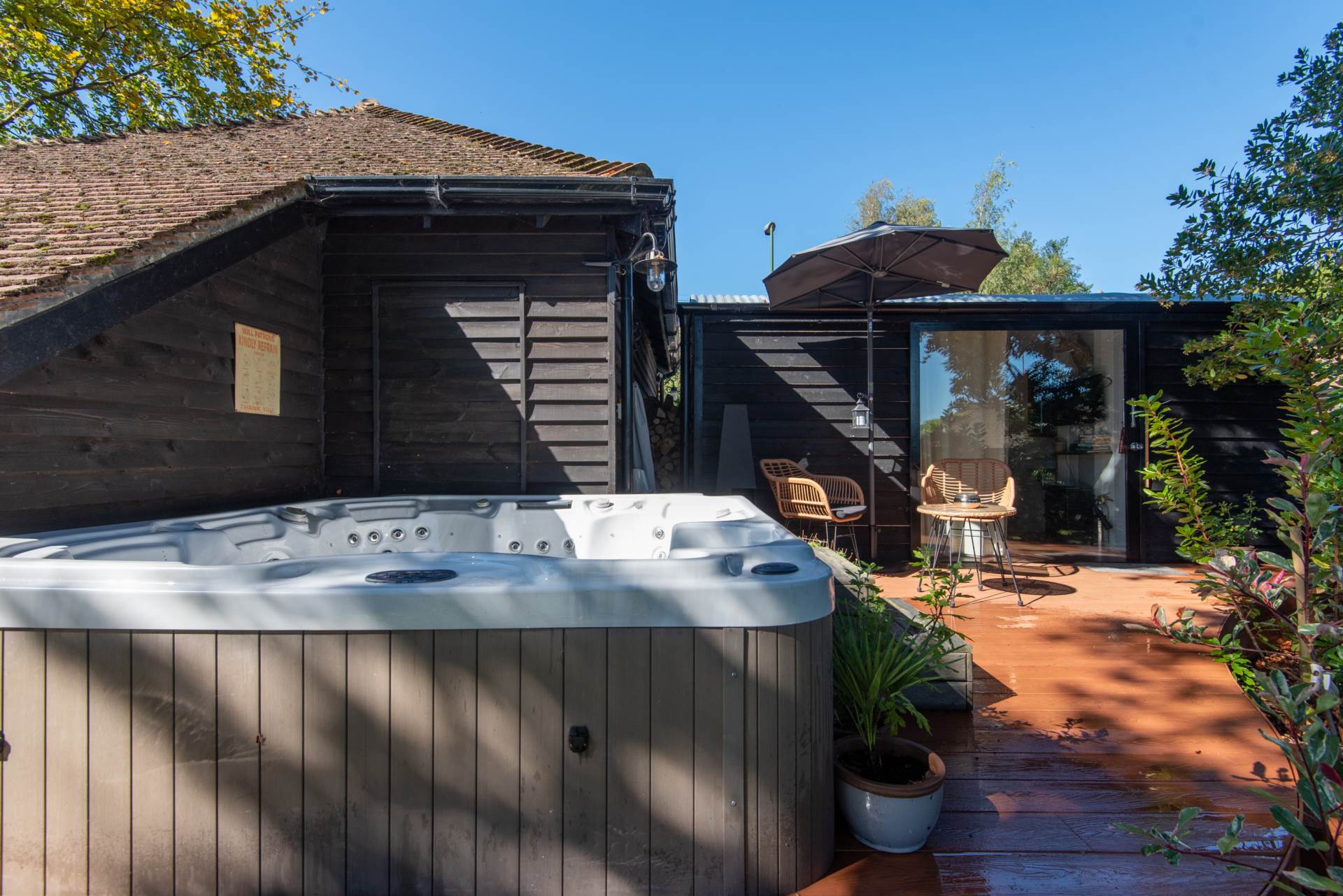 Additional Property Image 4 bedroom Detached to rent in Pulborough 55