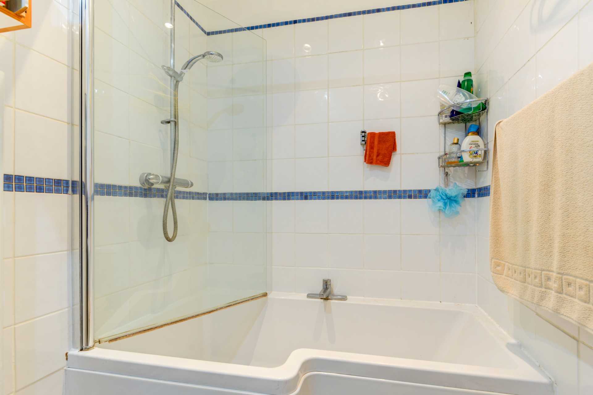 Additional Property Image 3 bedroom Mews to rent in Hove 13