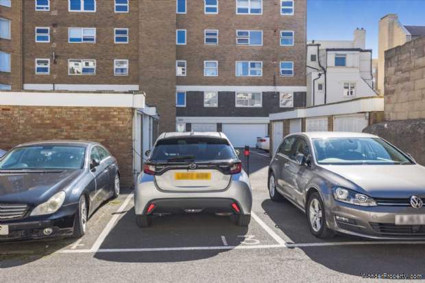 Additional Property Image 2 bedroom Flat to rent in Hove 14