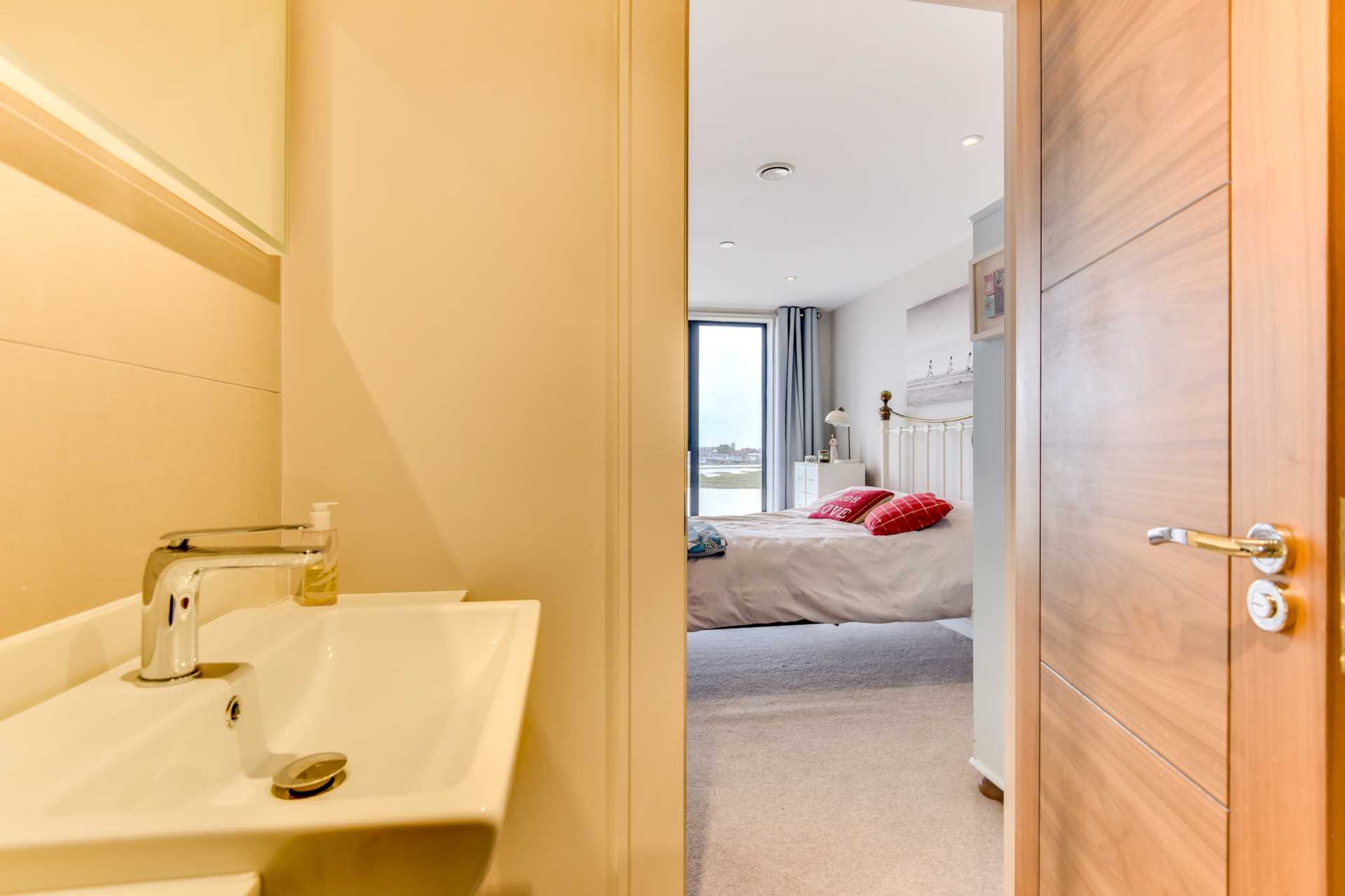 Additional Property Image 3 bedroom Terraced to rent in Shoreham By Sea 19